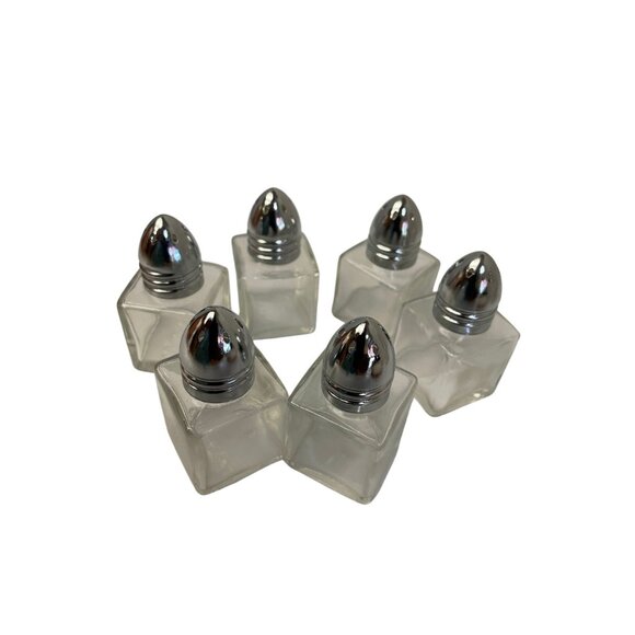 Set Of 6 Vintage Glass Salt‎ & Pepper Shakers With Chrome Dome Lids - Picture 4 of 4
